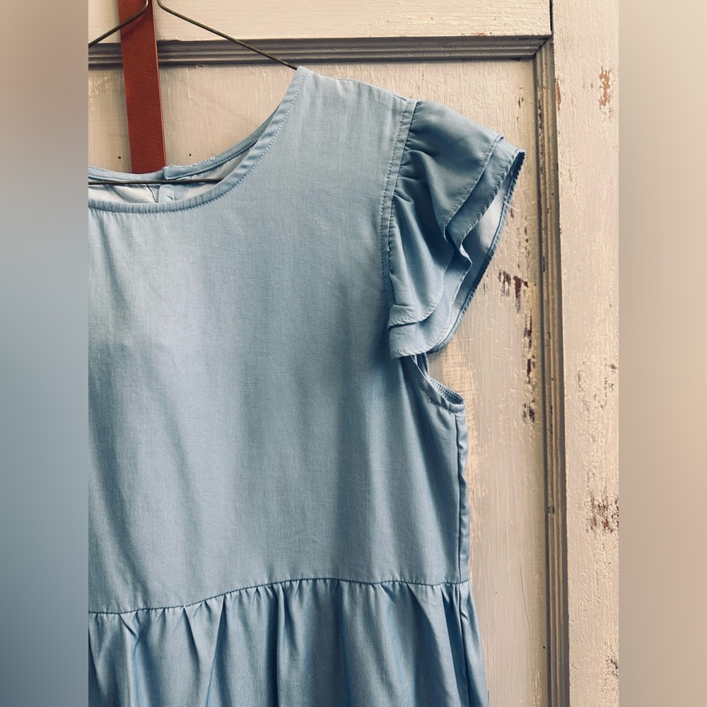 Ruffle Sleeve Dress - Picture 4 of 5